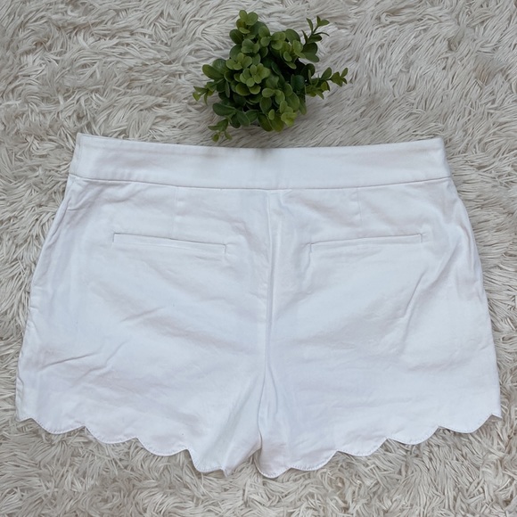🎉HP🎉 Loft Scalloped Hem Riviera Shorts 💗 White - Picture 4 of 11